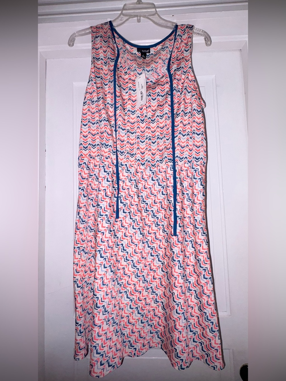 a.n.a Women’s Sleeveless Dress Size Large NWT
